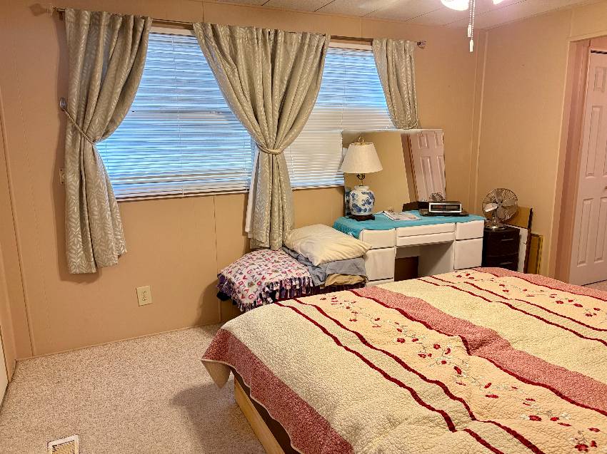 909 Kenoma W a Venice, FL Mobile or Manufactured Home for Sale