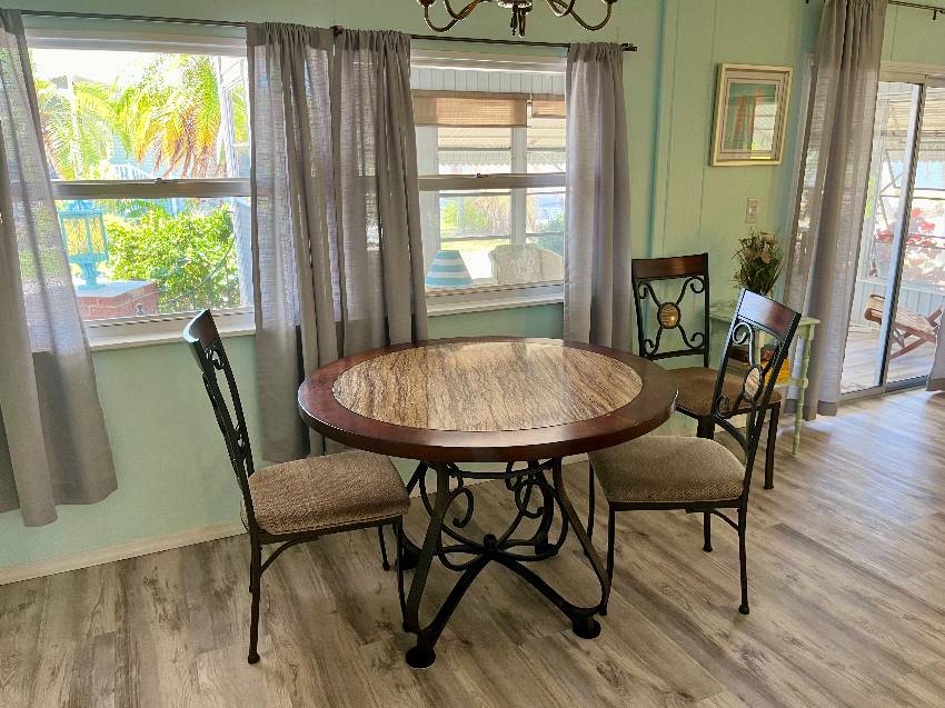 987 Haiti E a Venice, FL Mobile or Manufactured Home for Sale