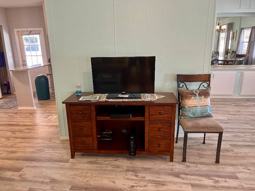 987 Haiti E a Venice, FL Mobile or Manufactured Home for Sale