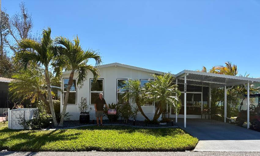 1280 S Indies Circle a Venice, FL Mobile or Manufactured Home for Sale