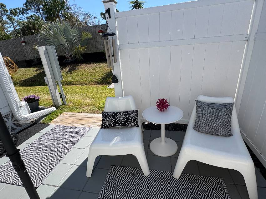 1280 S Indies Circle a Venice, FL Mobile or Manufactured Home for Sale