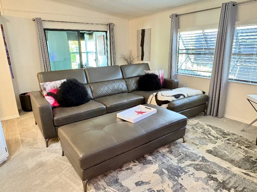 1280 S Indies Circle a Venice, FL Mobile or Manufactured Home for Sale