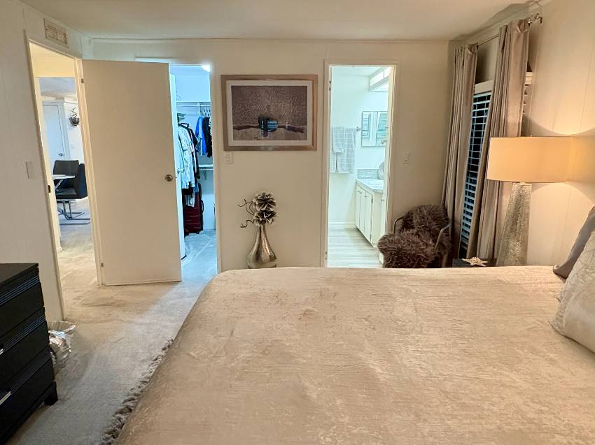 1280 S Indies Circle a Venice, FL Mobile or Manufactured Home for Sale