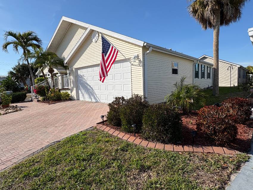 909 Eleuthera W a Venice, FL Mobile or Manufactured Home for Sale