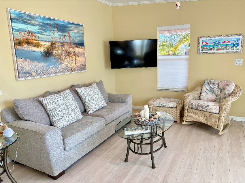 909 Eleuthera W a Venice, FL Mobile or Manufactured Home for Sale