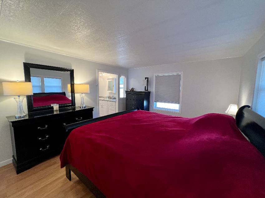 327 3rd St Dr W #11 a Palmetto, FL Mobile or Manufactured Home for Sale