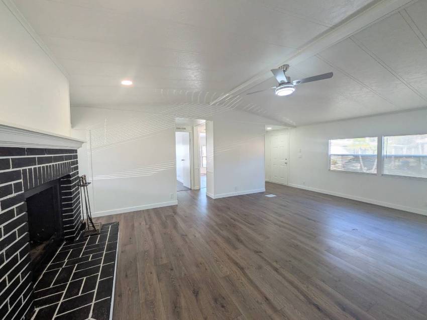 15777 Bolesta Rd Lot 131 a Clearwater, FL Mobile or Manufactured Home for Sale