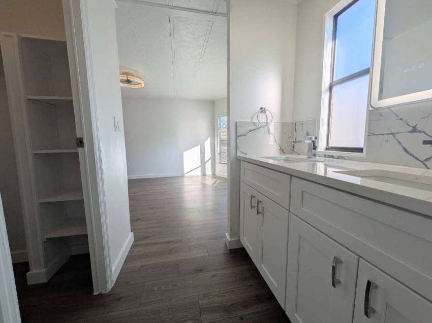 15777 Bolesta Rd Lot 131 a Clearwater, FL Mobile or Manufactured Home for Sale