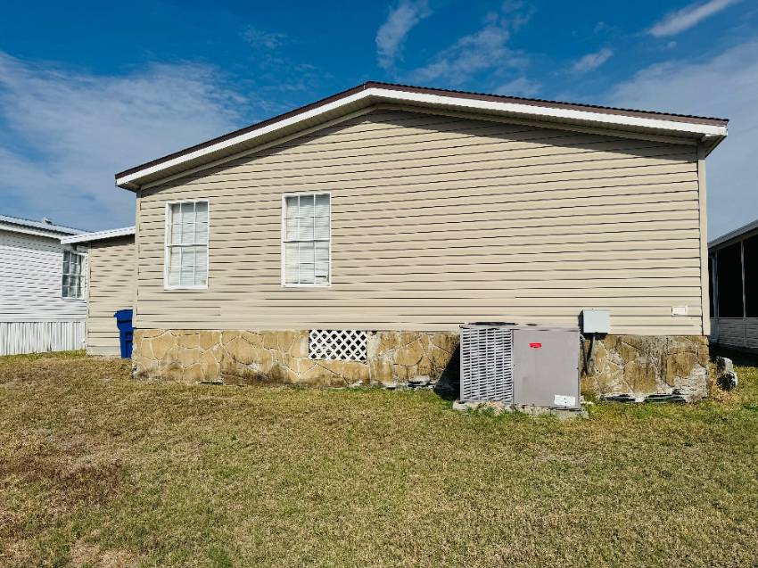 419 Apache Trail a Mulberry, FL Mobile or Manufactured Home for Sale