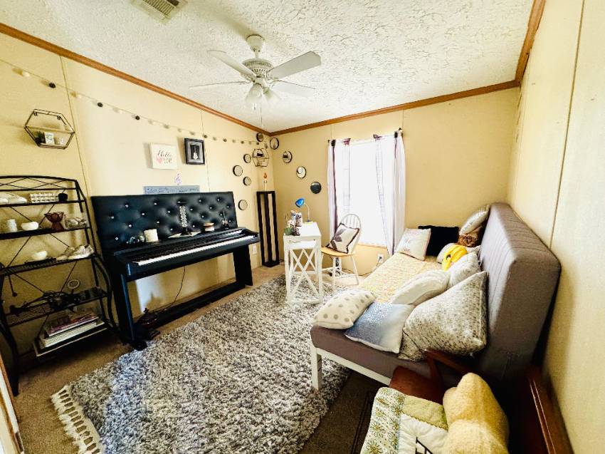 419 Apache Trail a Mulberry, FL Mobile or Manufactured Home for Sale