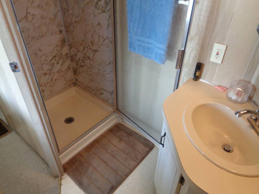 213 Jay Ave a Lakeland, FL Mobile or Manufactured Home for Sale