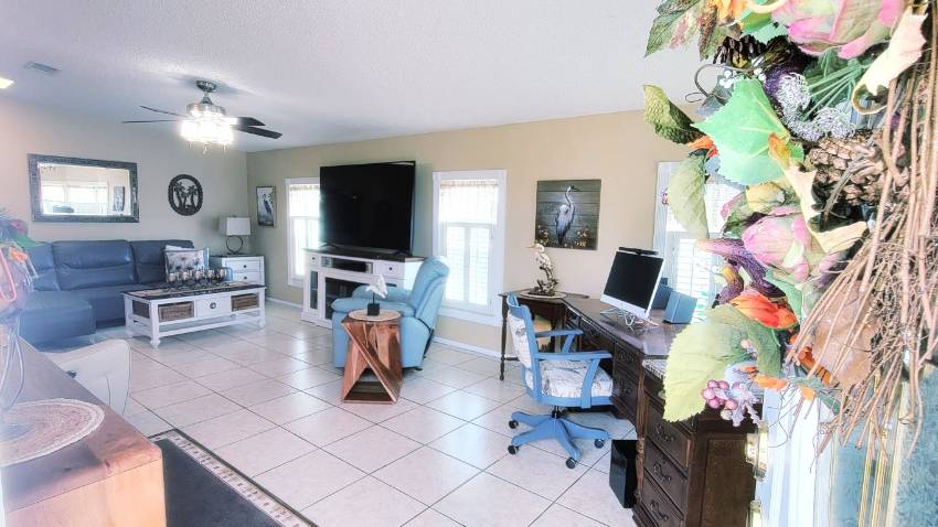 1835 Tower Lakes Blvd. a Lake Wales, FL Mobile or Manufactured Home for Sale