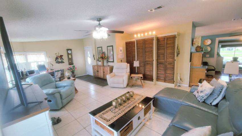 1835 Tower Lakes Blvd. a Lake Wales, FL Mobile or Manufactured Home for Sale