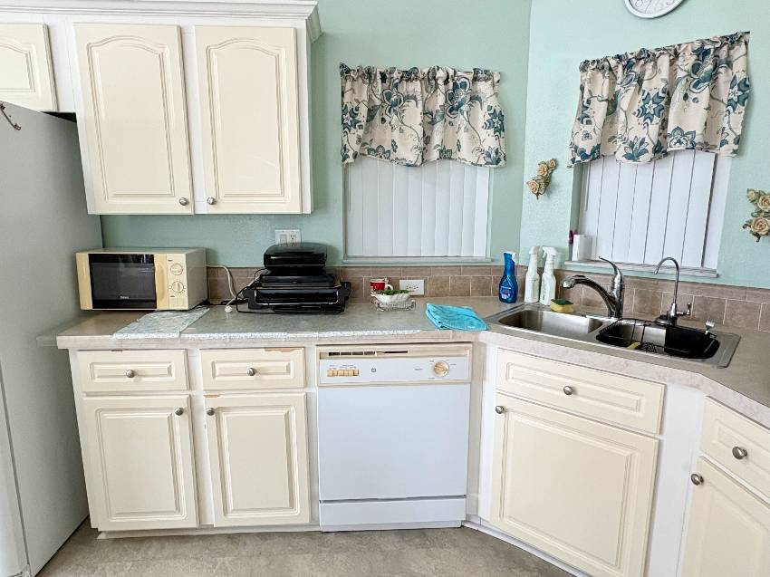 958 Cayman E a Venice, FL Mobile or Manufactured Home for Sale