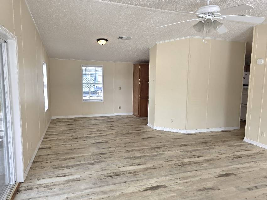 36143 Angler Lane a Dade City, FL Mobile or Manufactured Home for Sale