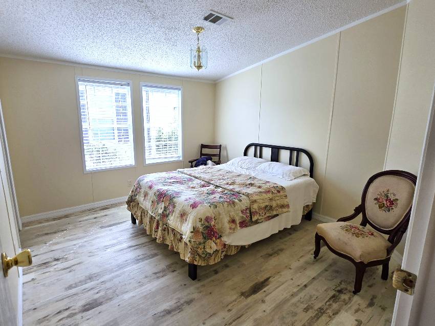 36143 Angler Lane a Dade City, FL Mobile or Manufactured Home for Sale