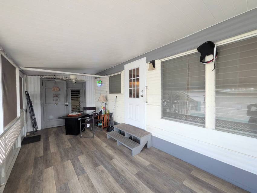 38027 End Ave a Zephyrhills, FL Mobile or Manufactured Home for Sale