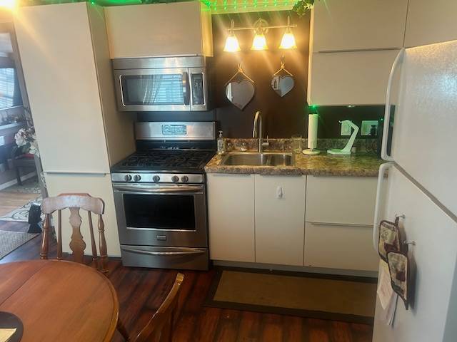 9412 New York Ave #222 a Hudson, FL Mobile or Manufactured Home for Sale