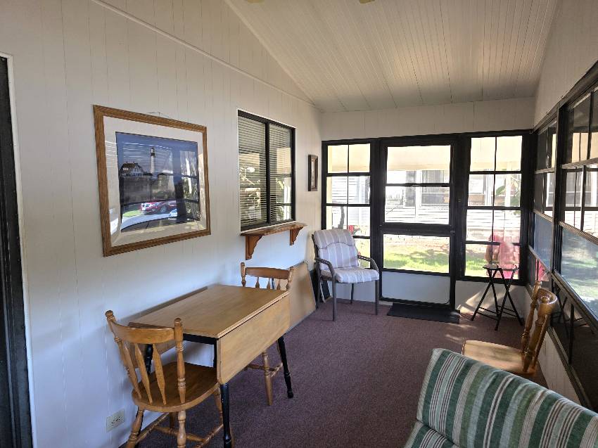 11607 Pierview Rd a Dade City, FL Mobile or Manufactured Home for Sale