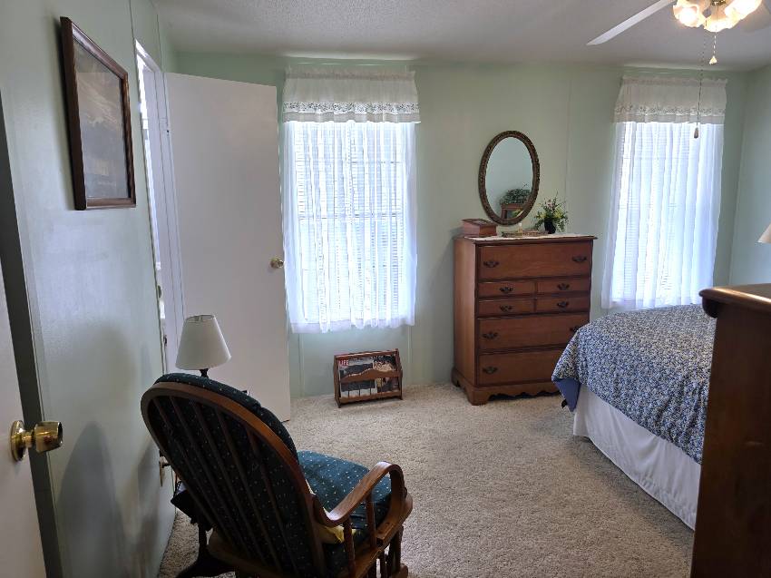 11607 Pierview Rd a Dade City, FL Mobile or Manufactured Home for Sale