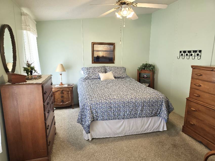 11607 Pierview Rd a Dade City, FL Mobile or Manufactured Home for Sale