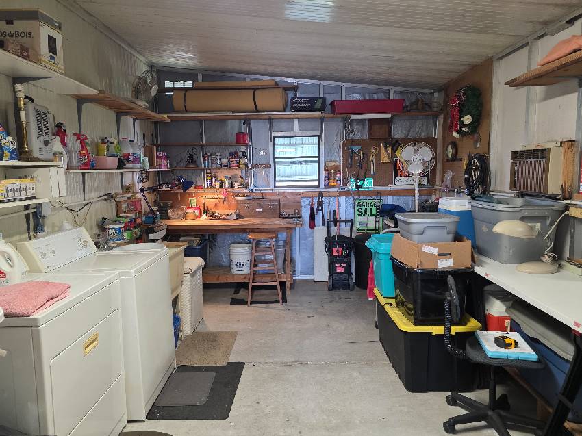 11607 Pierview Rd a Dade City, FL Mobile or Manufactured Home for Sale