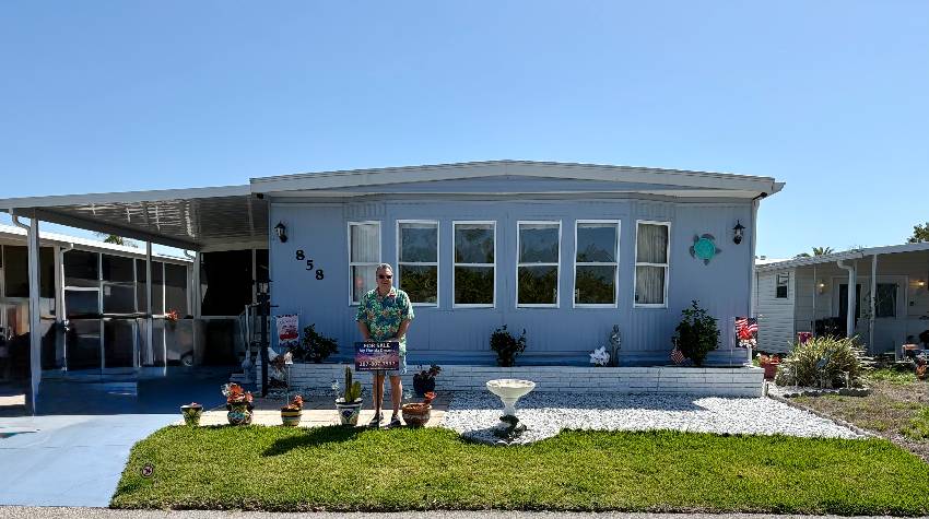 858 Dominica a Venice, FL Mobile or Manufactured Home for Sale