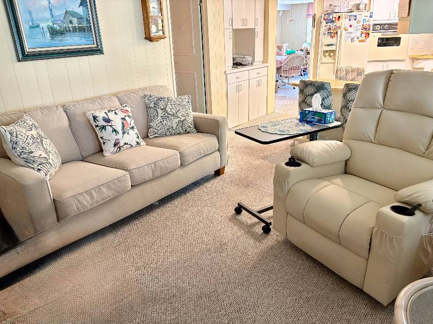 858 Dominica a Venice, FL Mobile or Manufactured Home for Sale