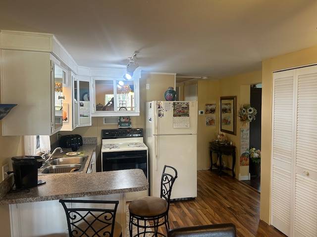 17031 Us Hwy 301 N #143 a Dade City, FL Mobile or Manufactured Home for Sale