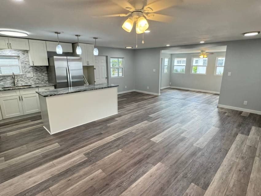 1100 Curlew Rd Lot 203 a Dunedin, FL Mobile or Manufactured Home for Sale