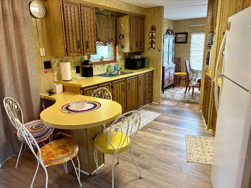 2487 Sylvia Lane a Venice, FL Mobile or Manufactured Home for Sale