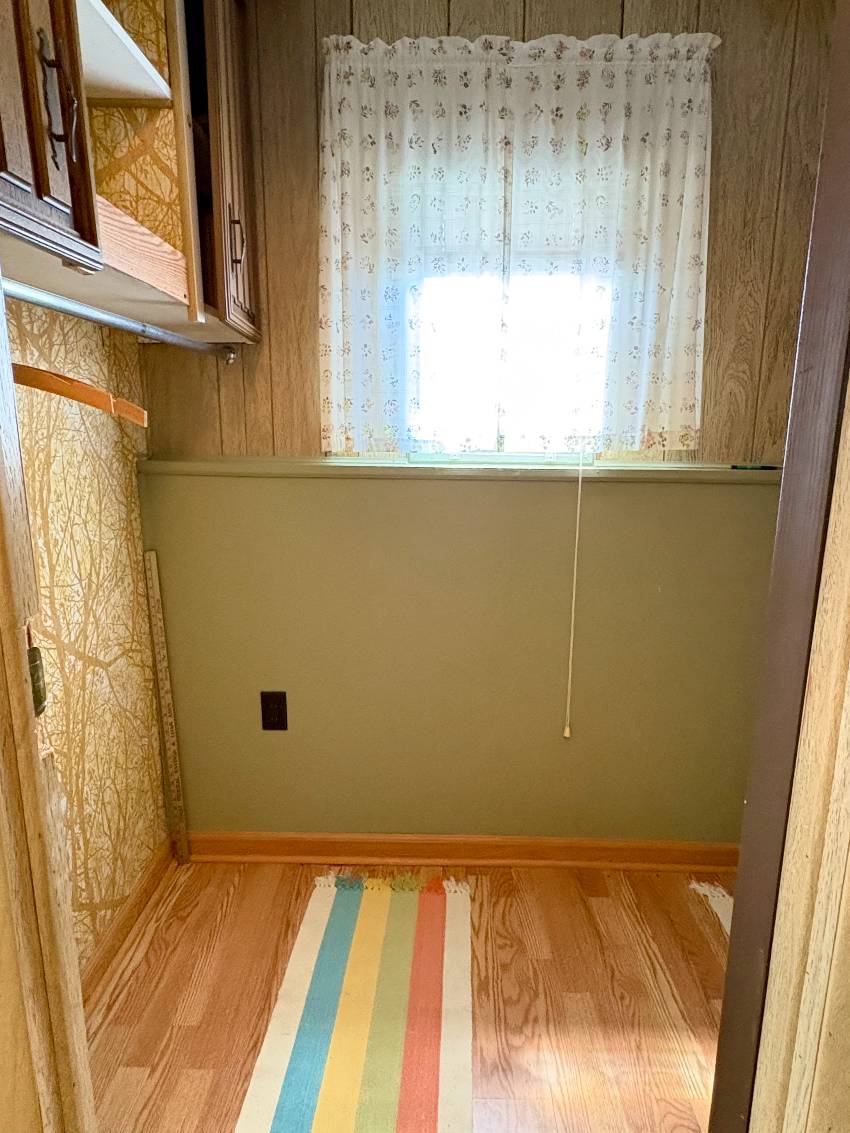 2487 Sylvia Lane a Venice, FL Mobile or Manufactured Home for Sale