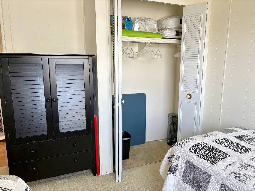 956 Bonaire E a Venice, FL Mobile or Manufactured Home for Sale