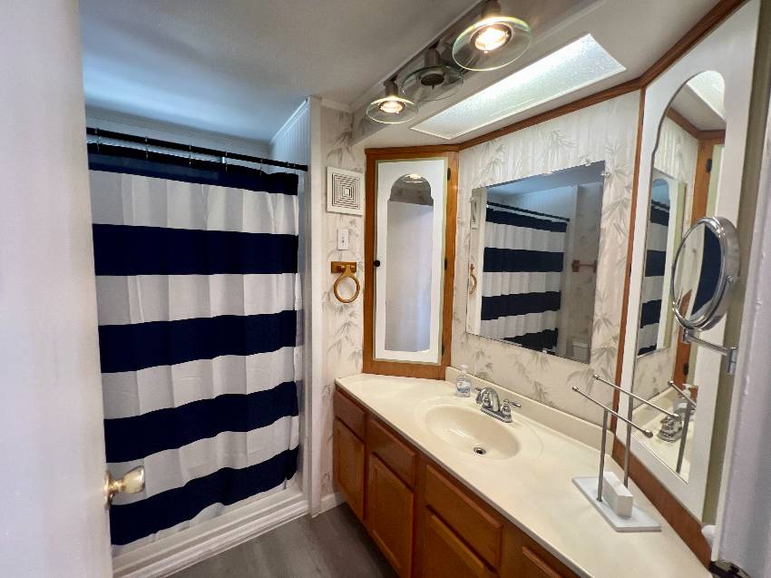 327 3rd St Dr W #13 a Palmetto, FL Mobile or Manufactured Home for Sale