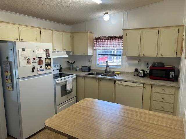 11704 Imperial Oaks Blvd a New Port Richey, FL Mobile or Manufactured Home for Sale