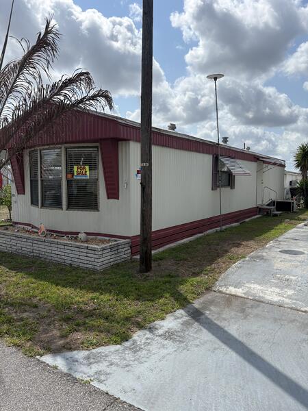 1010 Michigan Street a Fort Meade, FL Mobile or Manufactured Home for Sale