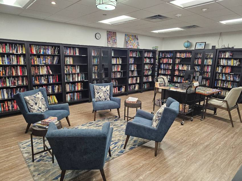 1436 Champion Dr a Lakeland, FL Mobile or Manufactured Home for Sale