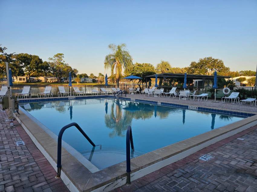 1436 Champion Dr a Lakeland, FL Mobile or Manufactured Home for Sale