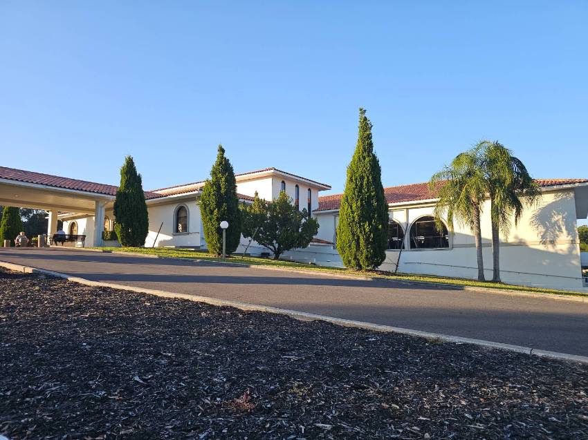 1436 Champion Dr a Lakeland, FL Mobile or Manufactured Home for Sale