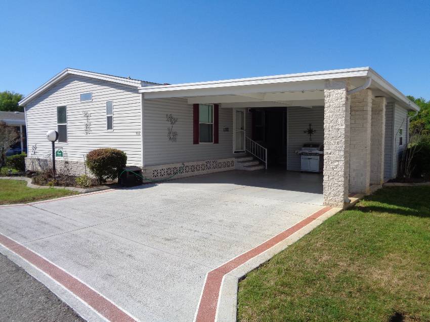 1436 Champion Dr a Lakeland, FL Mobile or Manufactured Home for Sale