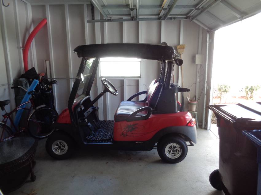 1436 Champion Dr a Lakeland, FL Mobile or Manufactured Home for Sale