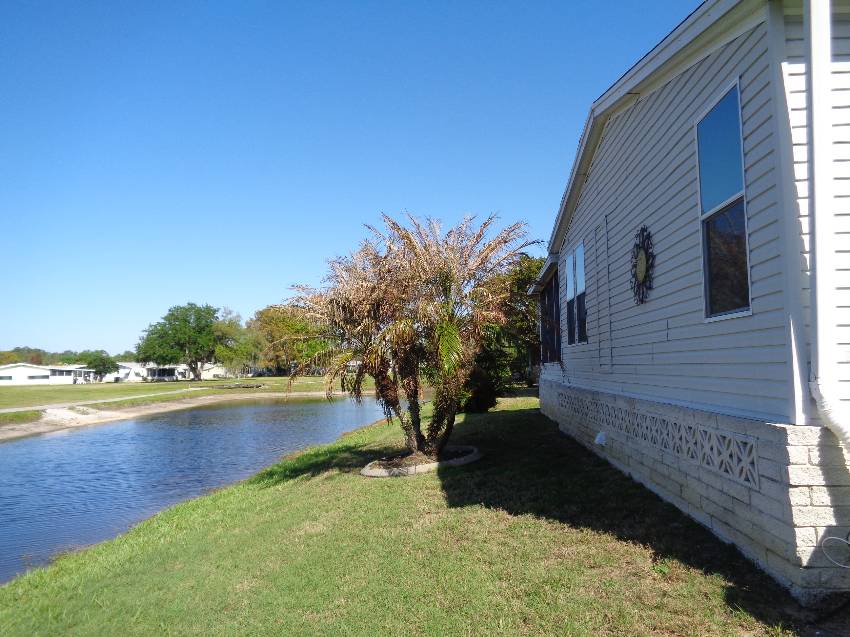 1436 Champion Dr a Lakeland, FL Mobile or Manufactured Home for Sale