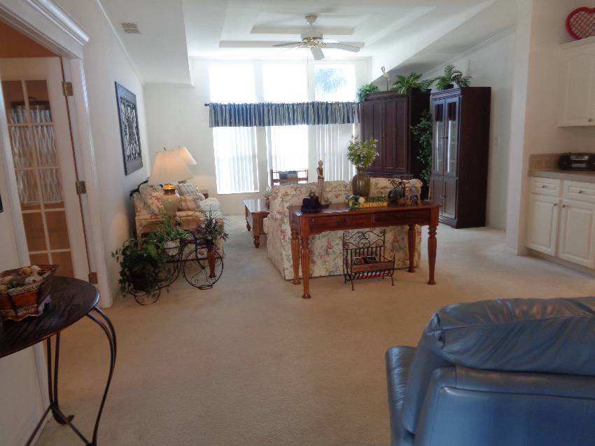 1436 Champion Dr a Lakeland, FL Mobile or Manufactured Home for Sale