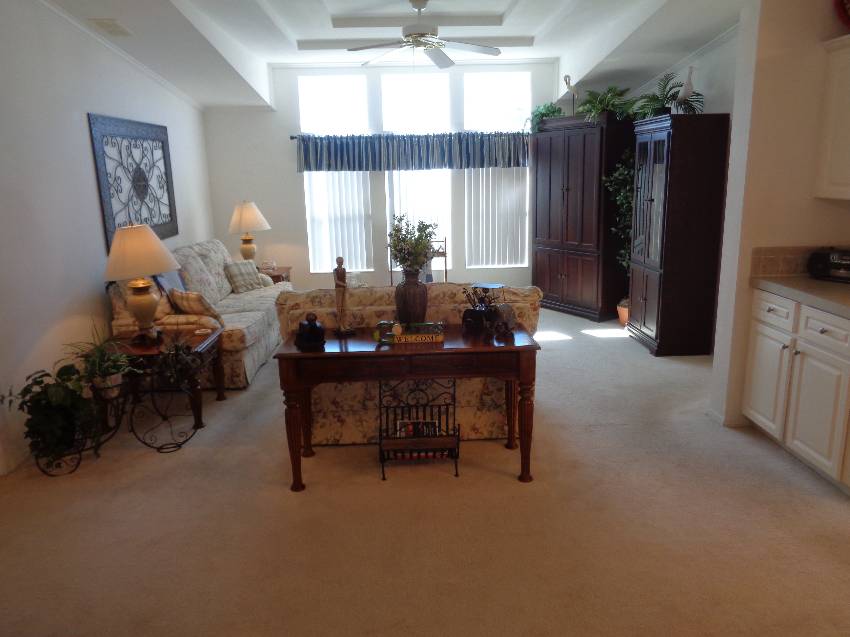 1436 Champion Dr a Lakeland, FL Mobile or Manufactured Home for Sale