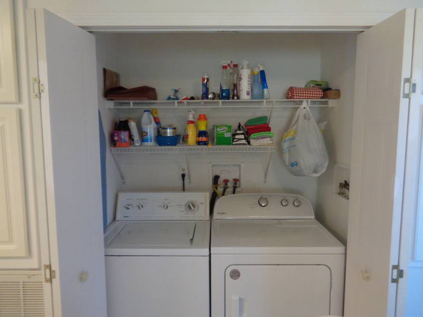 1436 Champion Dr a Lakeland, FL Mobile or Manufactured Home for Sale