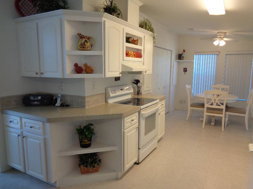 1436 Champion Dr a Lakeland, FL Mobile or Manufactured Home for Sale