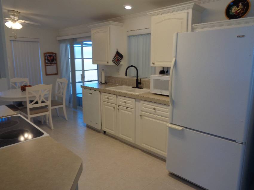 1436 Champion Dr a Lakeland, FL Mobile or Manufactured Home for Sale