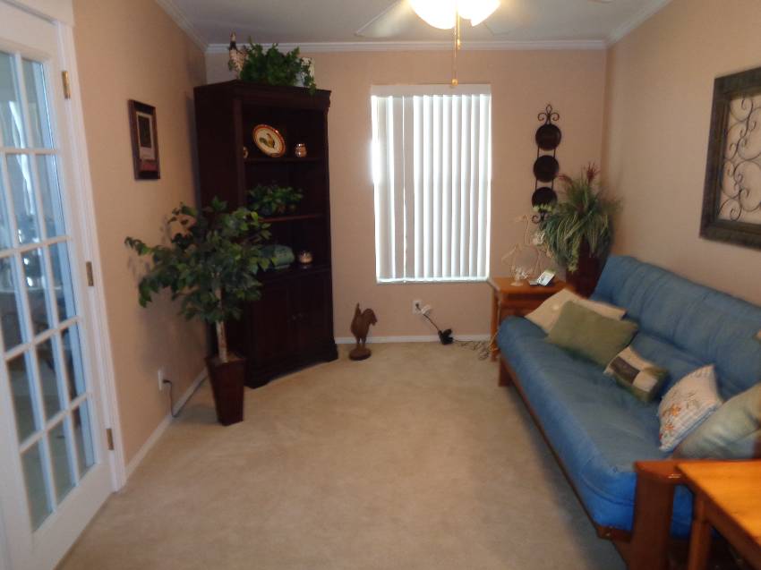 1436 Champion Dr a Lakeland, FL Mobile or Manufactured Home for Sale