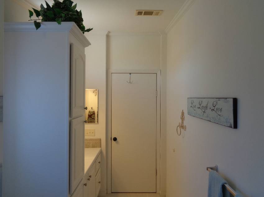 1436 Champion Dr a Lakeland, FL Mobile or Manufactured Home for Sale