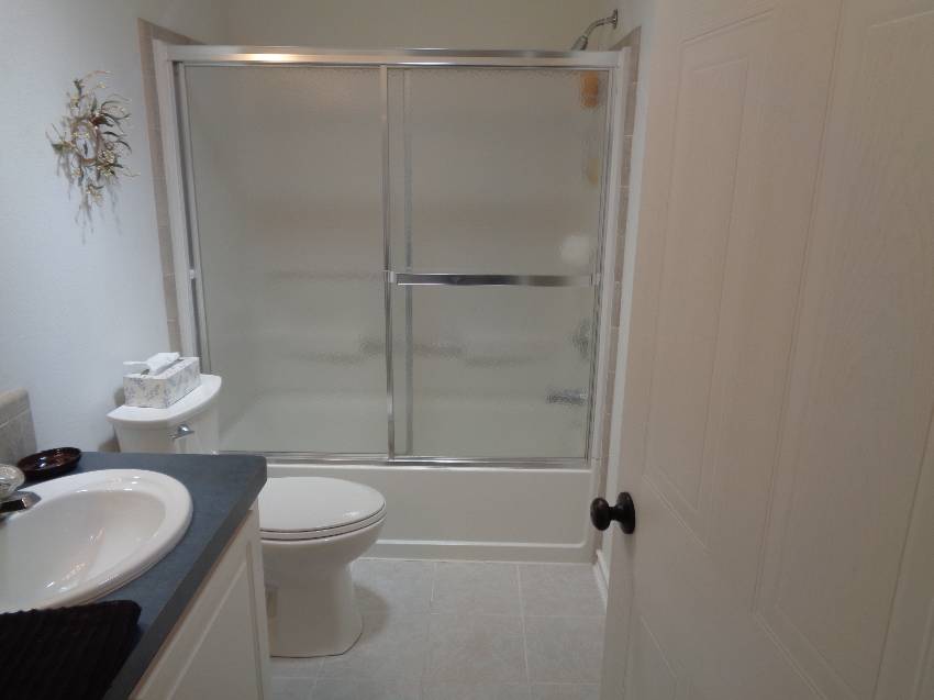 1436 Champion Dr a Lakeland, FL Mobile or Manufactured Home for Sale